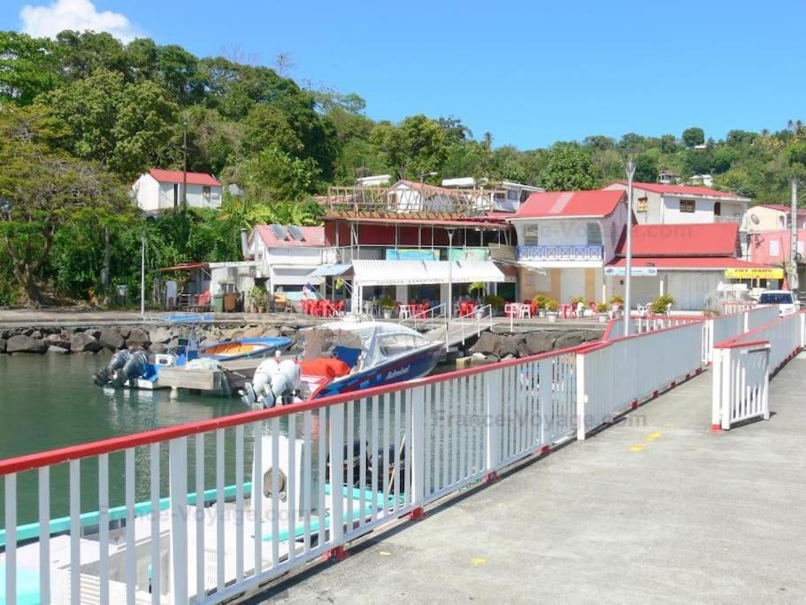 Maison En Bord De Mer A Trois Rivieres. Exteriör bild